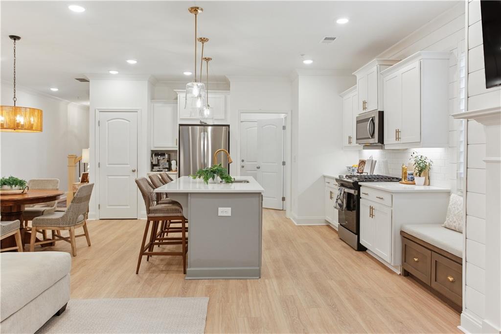 2913 Ferrington Way Smyrna, GA 30080 - Photo 9 of 35