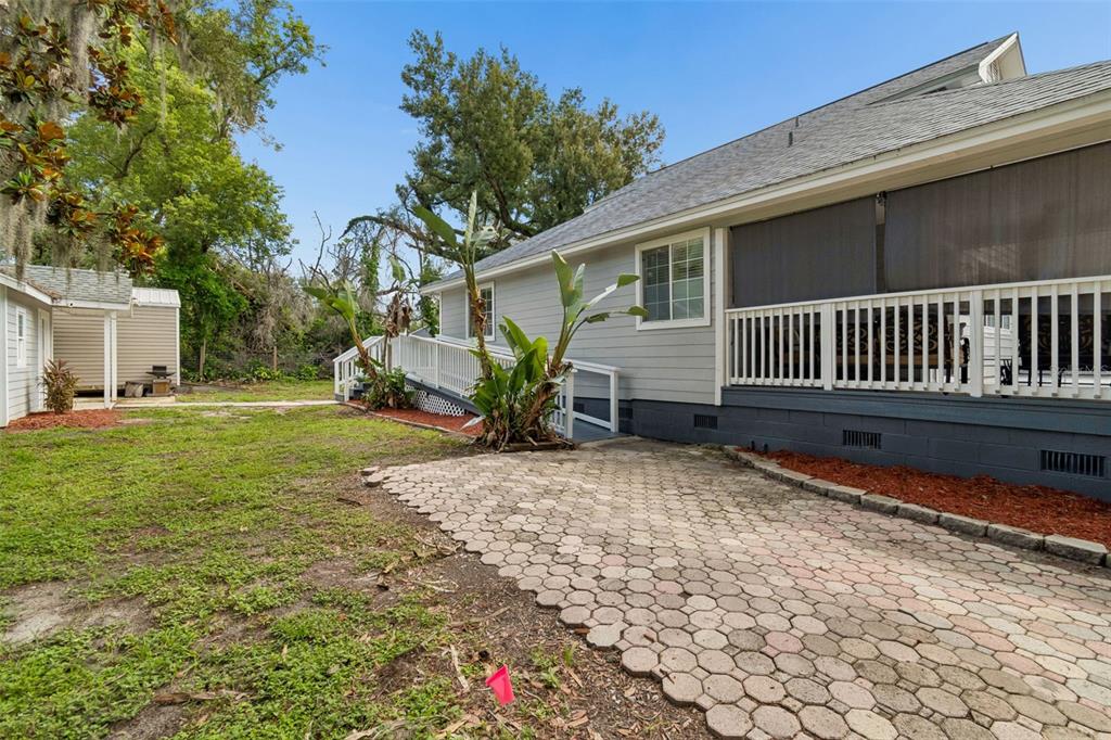 11426 Weldon Street Seffner, FL 33584 - Photo 22 of 28