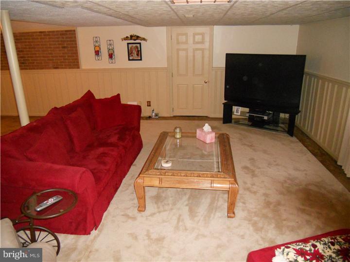 522 Hanover Road Wilmington, DE 19809 - Photo 16 of 21 Basement - Finished
