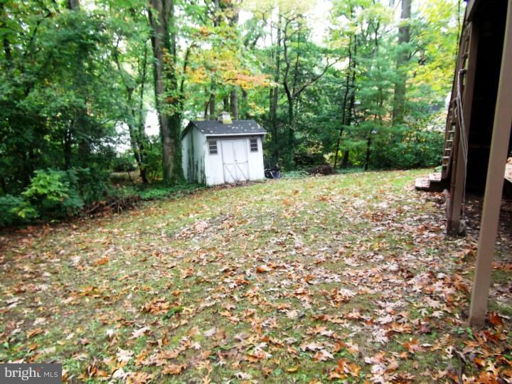522 Hanover Road Wilmington, DE 19809 - Photo 5 of 21 Exterior Back
