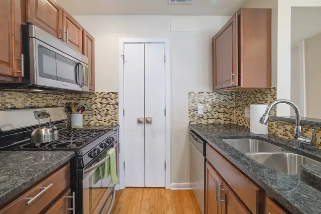 $1,795 | 3601 Menchaca Road, Unit 212, Austin, TX 78704