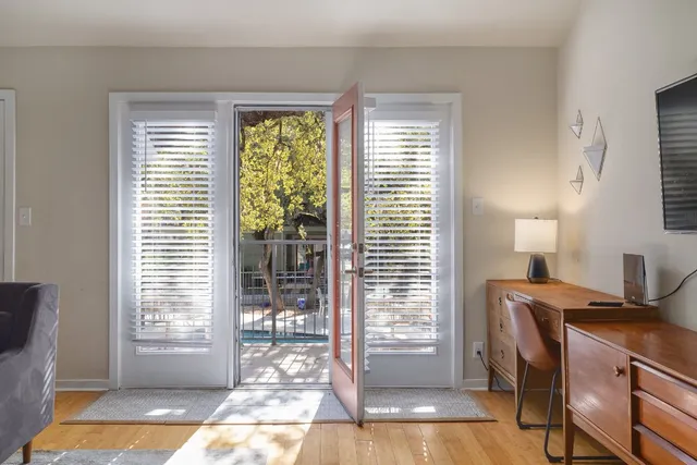 $1,795 | 3601 Menchaca Road, Unit 212, Austin, TX 78704