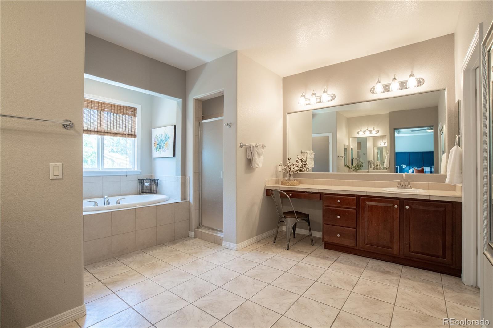 2550 Shadecrest Place Highlands Ranch, CO 80126 - Photo 29 of 50