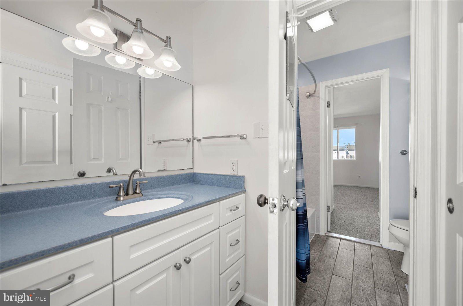 719 Rusty Anchor Road, Unit 7 Ocean City, MD 21842 - Photo 22 of 58