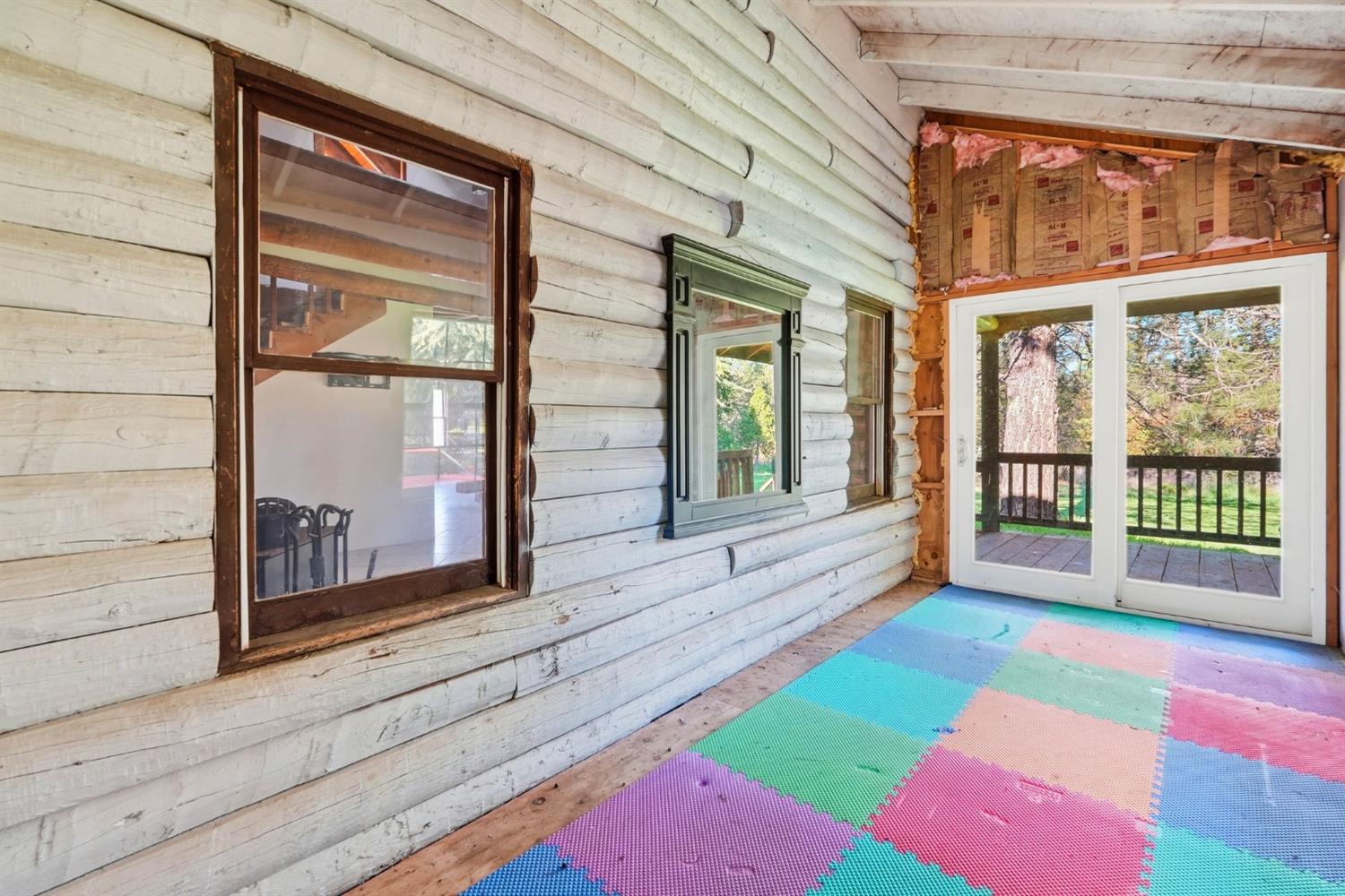 10159 Lime Kiln Road Grass Valley, CA 95949 - Photo 28 of 54 Enclosed Patio area.