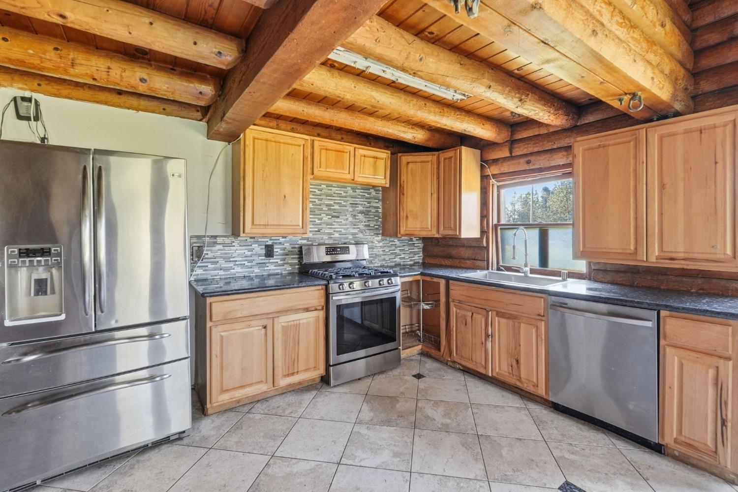 10159 Lime Kiln Road Grass Valley, CA 95949 - Photo 6 of 54