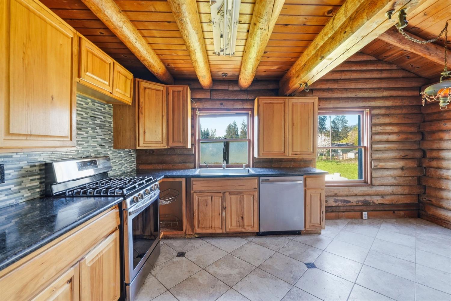 10159 Lime Kiln Road Grass Valley, CA 95949 - Photo 8 of 54