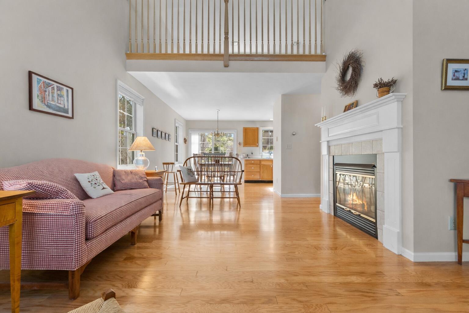 24 Spring Pond Circle York, ME 03909 - Photo 4 of 23 Living