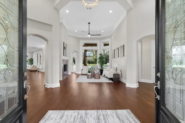 $1,849,500 | 11302 Lake Forest Drive, Conroe, TX 77384