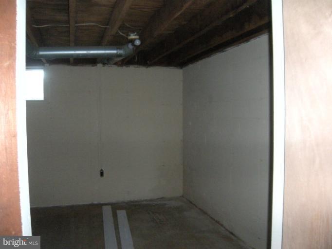2485 Sulphur Springs Road Inwood, WV 25428 - Photo 14 of 24 Interior (General)