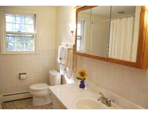 375 Lincoln Street Lexington, MA 02421 - Photo 11 of 13 Gallery Image 11