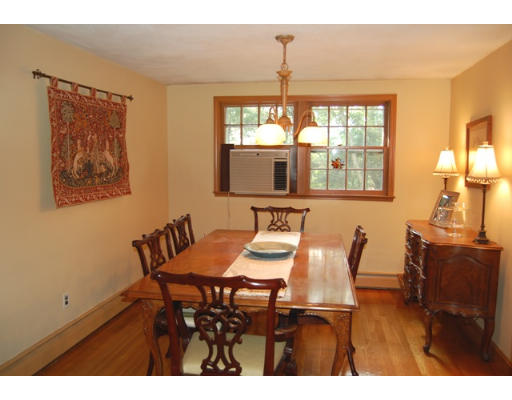 375 Lincoln Street Lexington, MA 02421 - Photo 3 of 13 Gallery Image 3