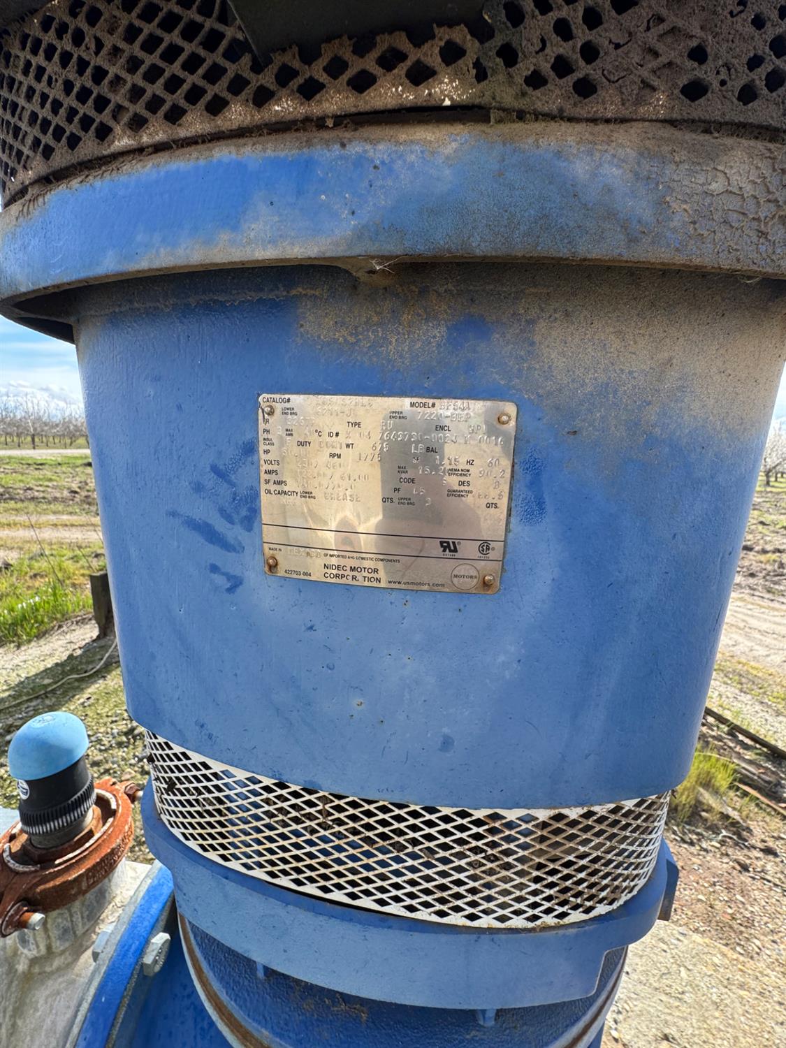 6722 Bryden Road Marysville, CA 95901 - Photo 26 of 33 a view of a room with furniture and wooden floor