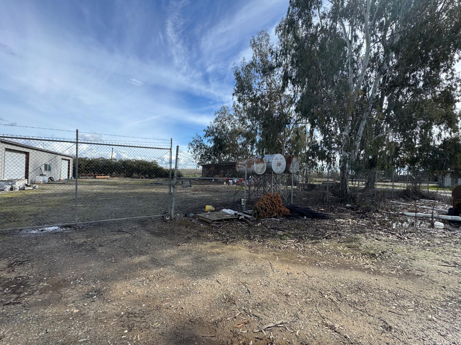 6722 Bryden Road Marysville, CA 95901 - Photo 33 of 33 a backyard of a house with lots of green space