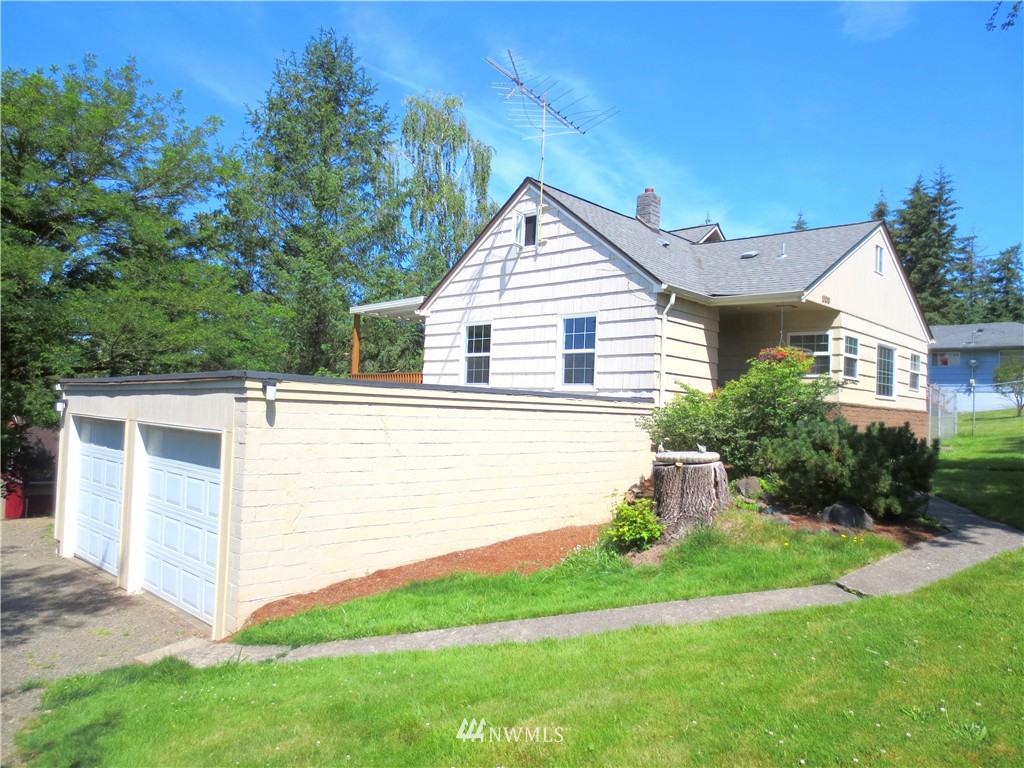 223 Williams Finney Road Kelso, WA 98626 - Photo 2 of 25 Gallery Image 2