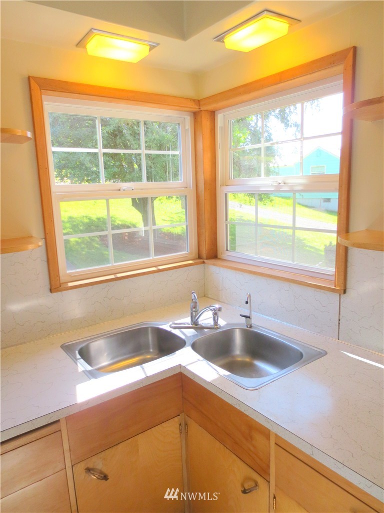 223 Williams Finney Road Kelso, WA 98626 - Photo 11 of 25 Gallery Image 11