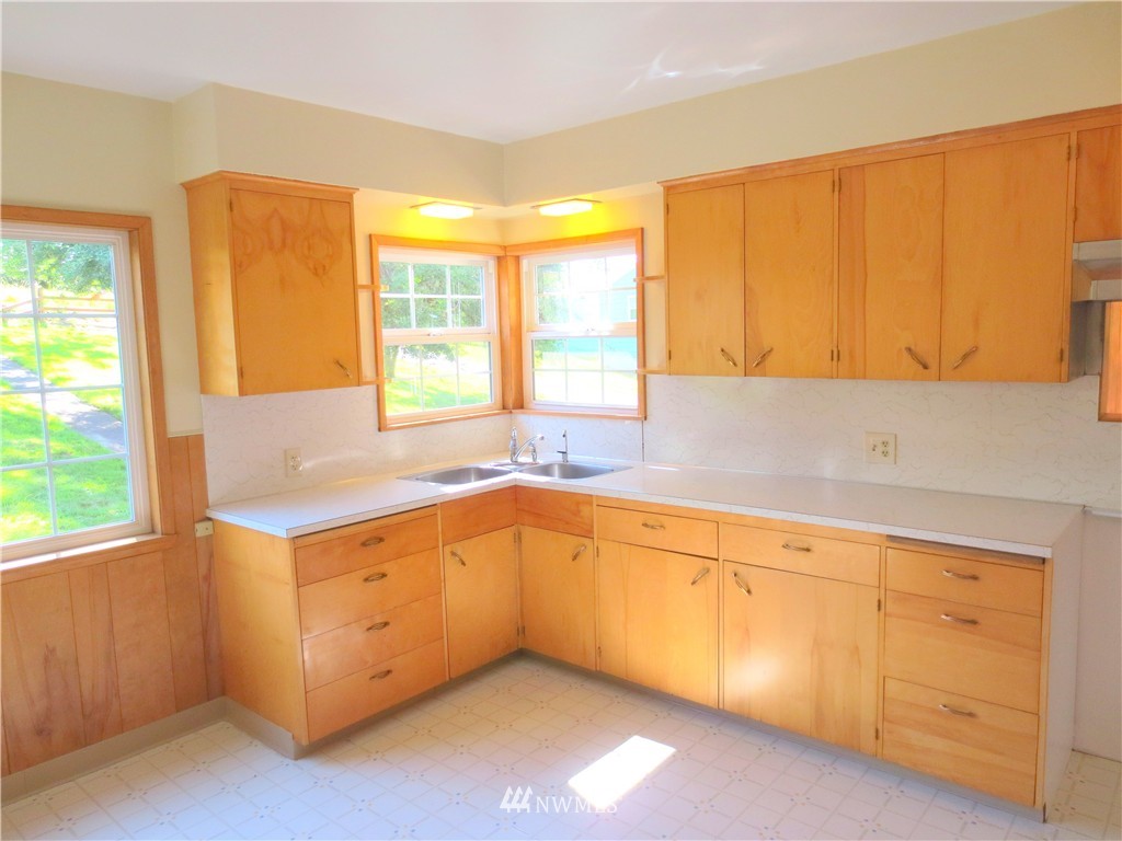 223 Williams Finney Road Kelso, WA 98626 - Photo 9 of 25 Gallery Image 9