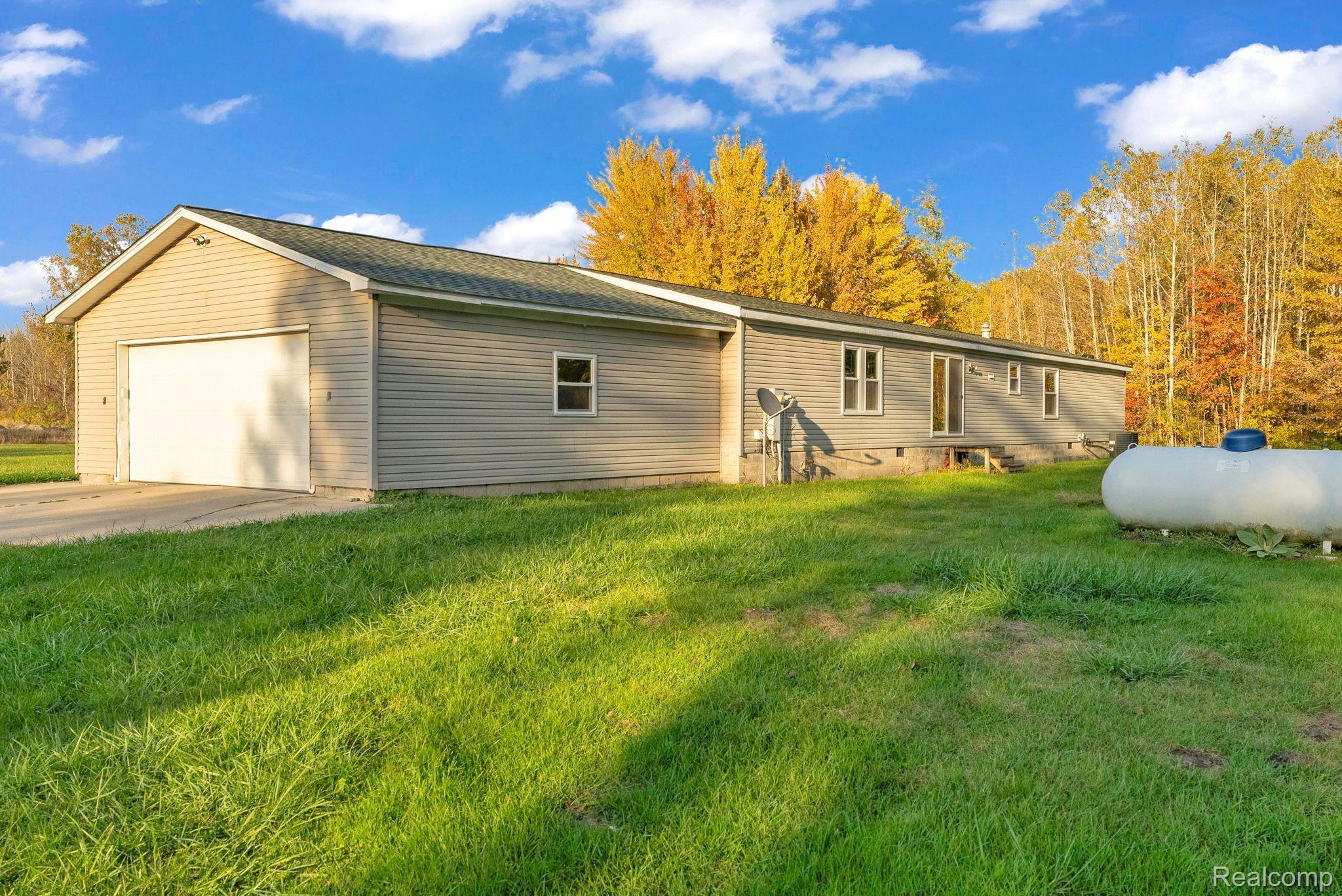 4047 Myron Road Fort Gratiot, MI 48059 - Photo 50 of 60 Gallery Image 50