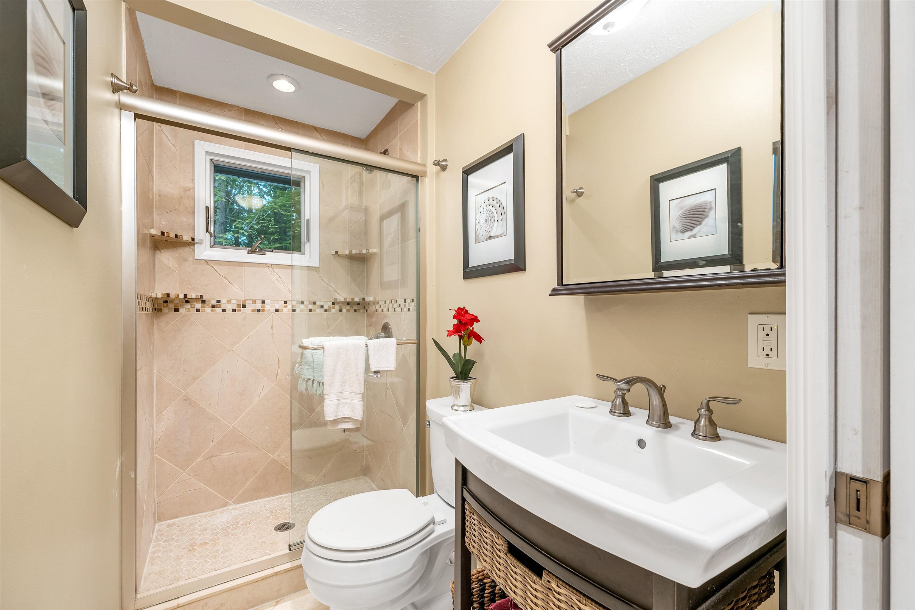 43 Basin Road Alton, NH 03809 - Photo 27 of 40