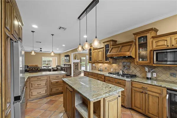 $770,385 | 505 Northwest County Road 0011, Corsicana, TX 75110