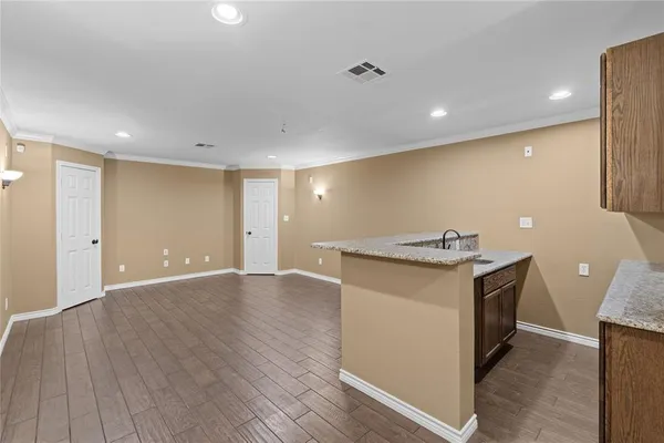 $770,385 | 505 Northwest County Road 0011, Corsicana, TX 75110