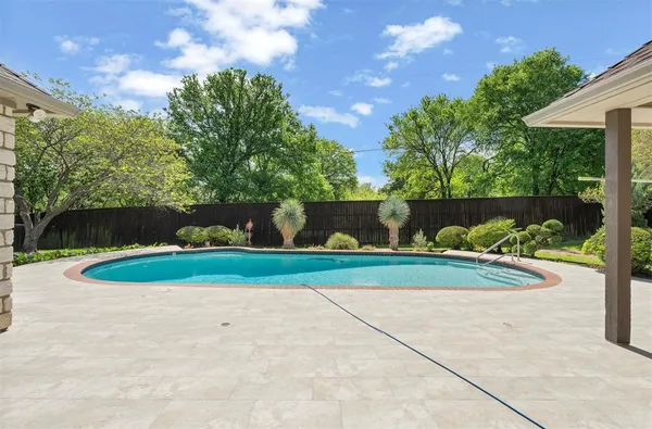 $770,385 | 505 Northwest County Road 0011, Corsicana, TX 75110