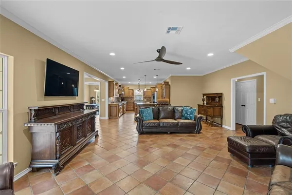 $770,385 | 505 Northwest County Road 0011, Corsicana, TX 75110