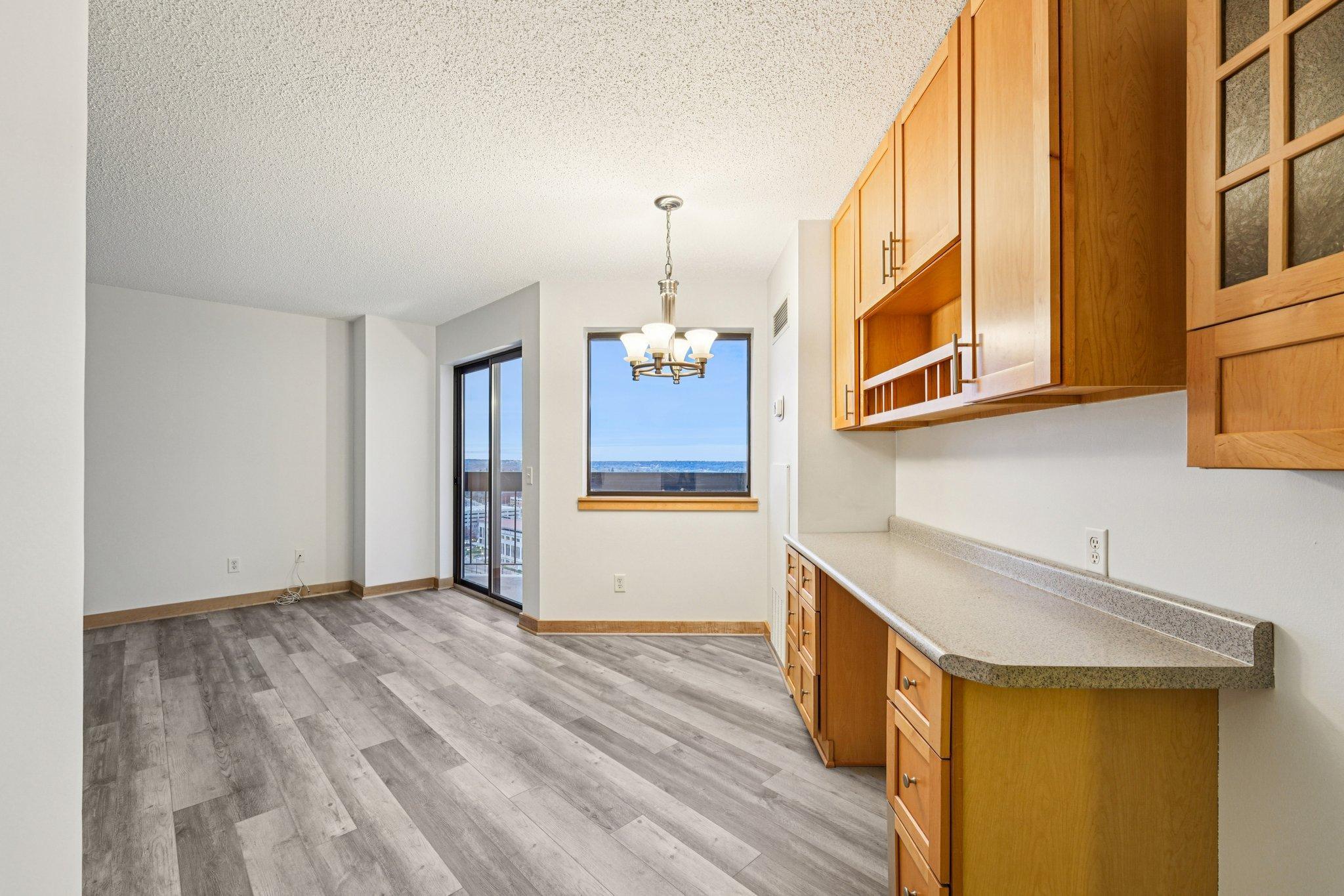 78 10th Street East, Unit 2409 St. Paul, MN 55101 - Photo 18 of 26