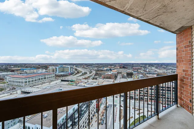 $150,000 | 78 10th Street East, Unit 2409, St. Paul, MN 55101