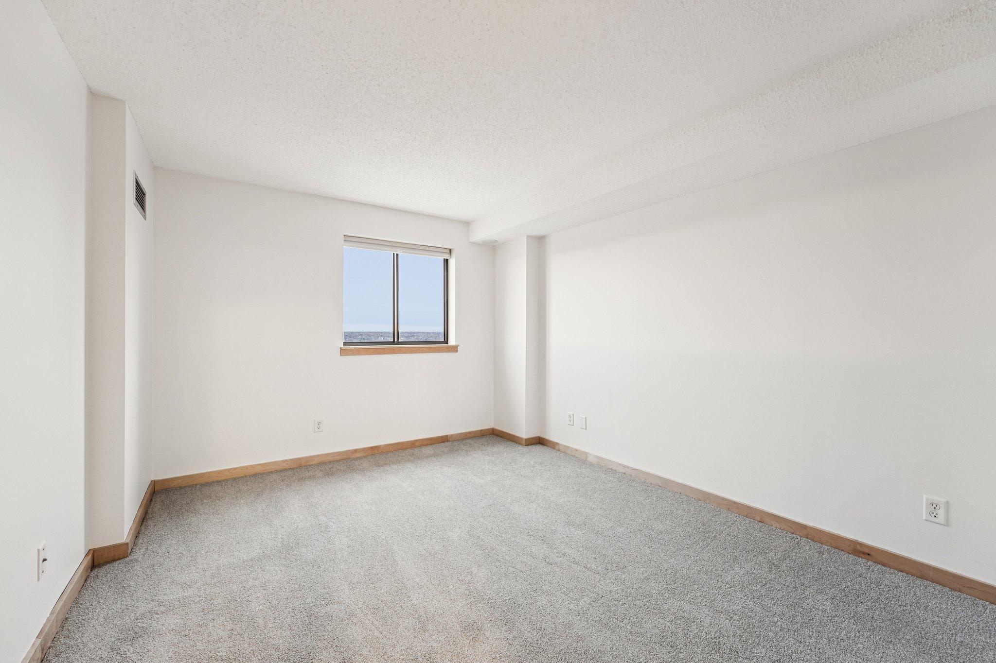 78 10th Street East, Unit 2409 St. Paul, MN 55101 - Photo 22 of 26