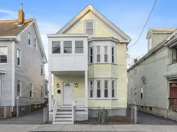 $1,320,000 | 17 Everett Avenue, Somerville, MA 02145