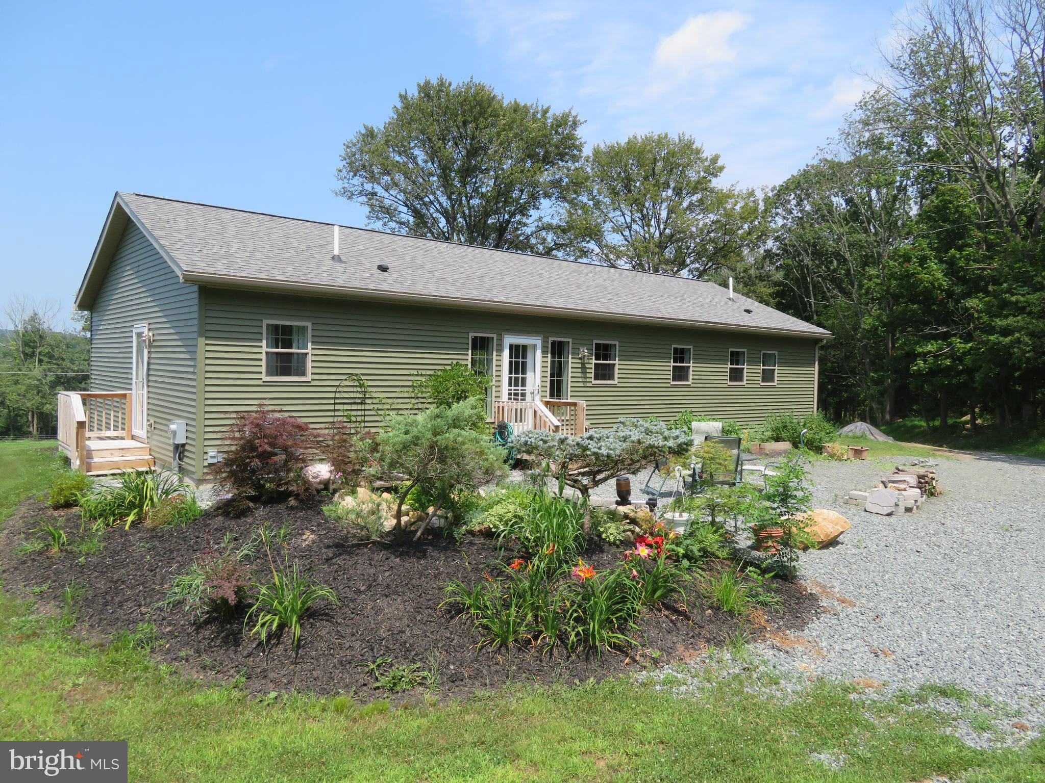 90 Landis Store Road Boyertown, PA 19512 - Photo 4 of 39 Back View