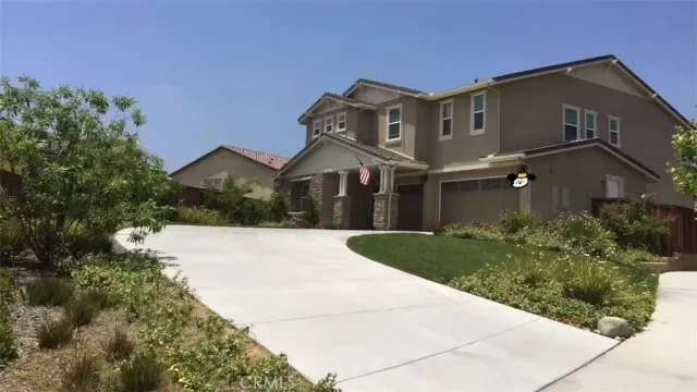 $1,000 | 1873 Lemon House Court, Upland, CA 91784