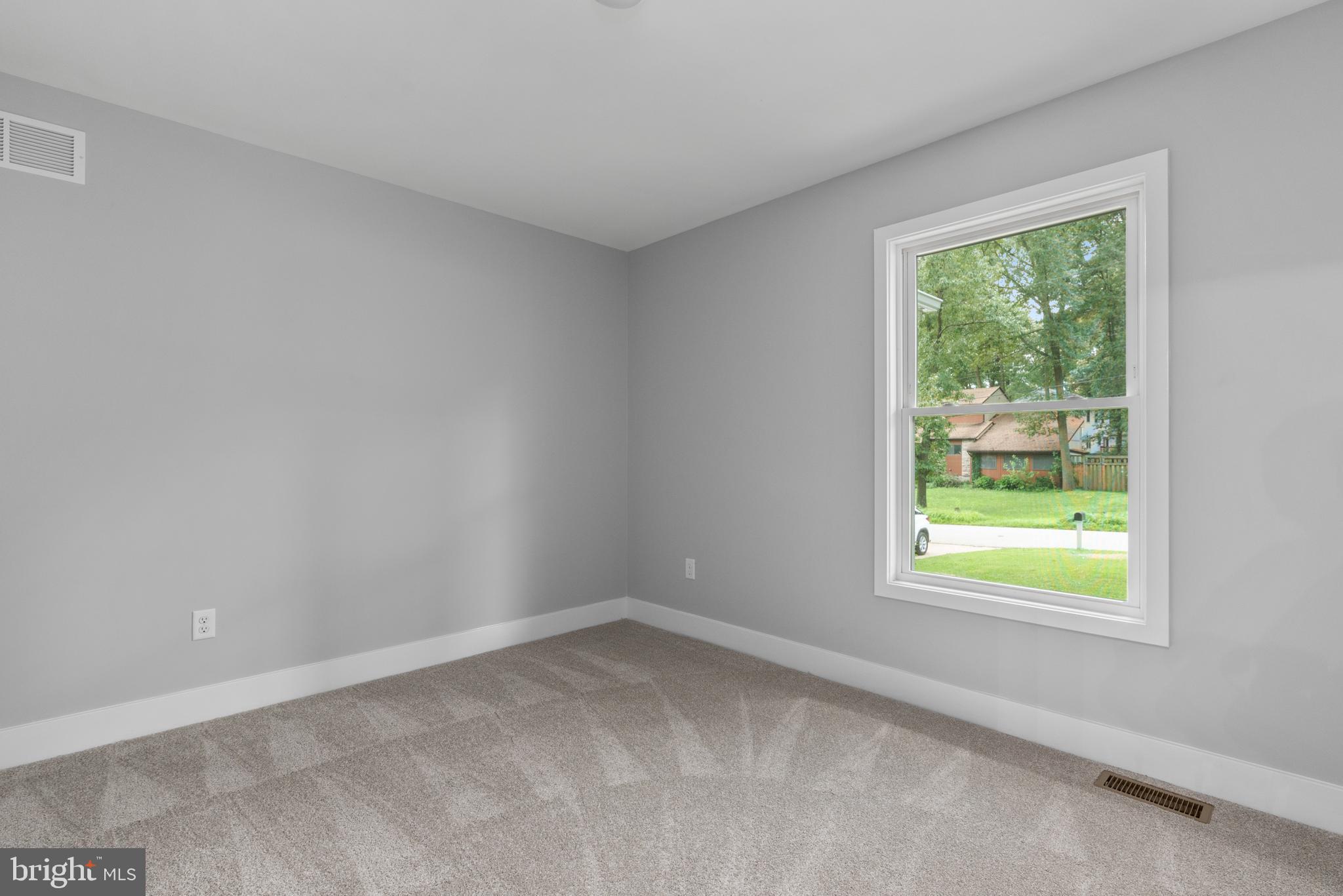 444 Royal Beach Road Pasadena, MD 21122 - Photo 26 of 52