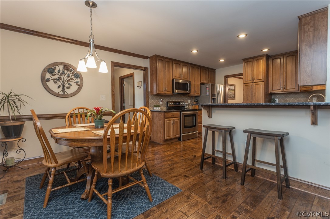 9812 Graves Road Petersburg, VA 23803 - Photo 6 of 26 Gallery Image 6