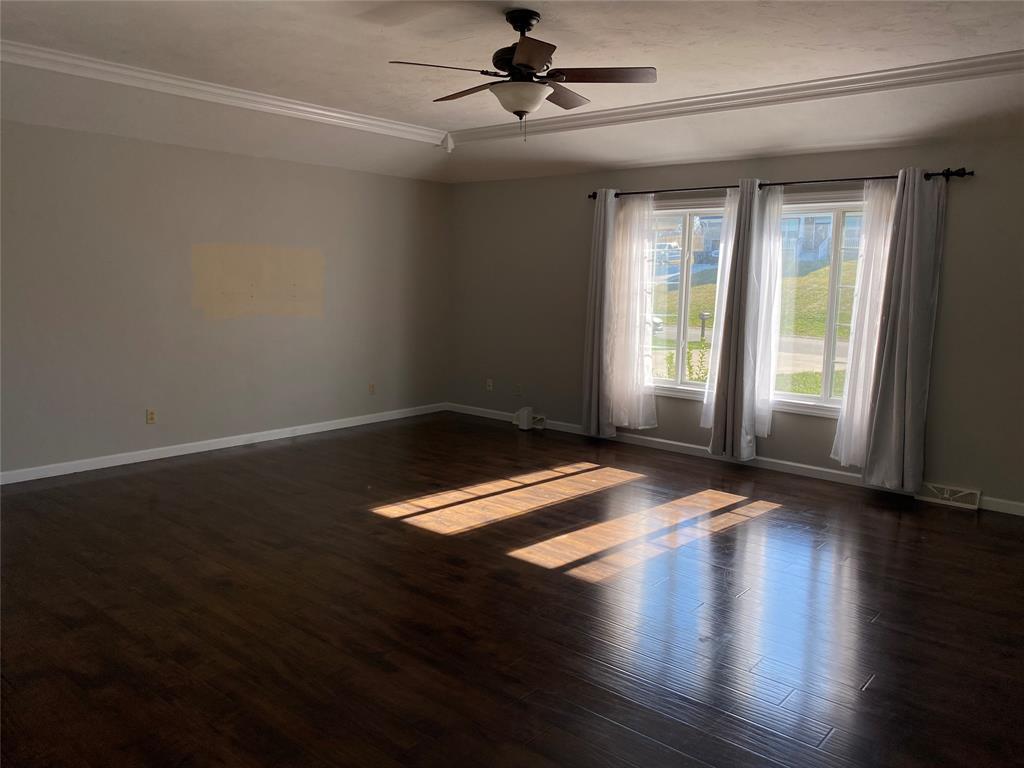 880 West Barouche Pendleton, IN 46064 - Photo 14 of 30 Gallery Image 14