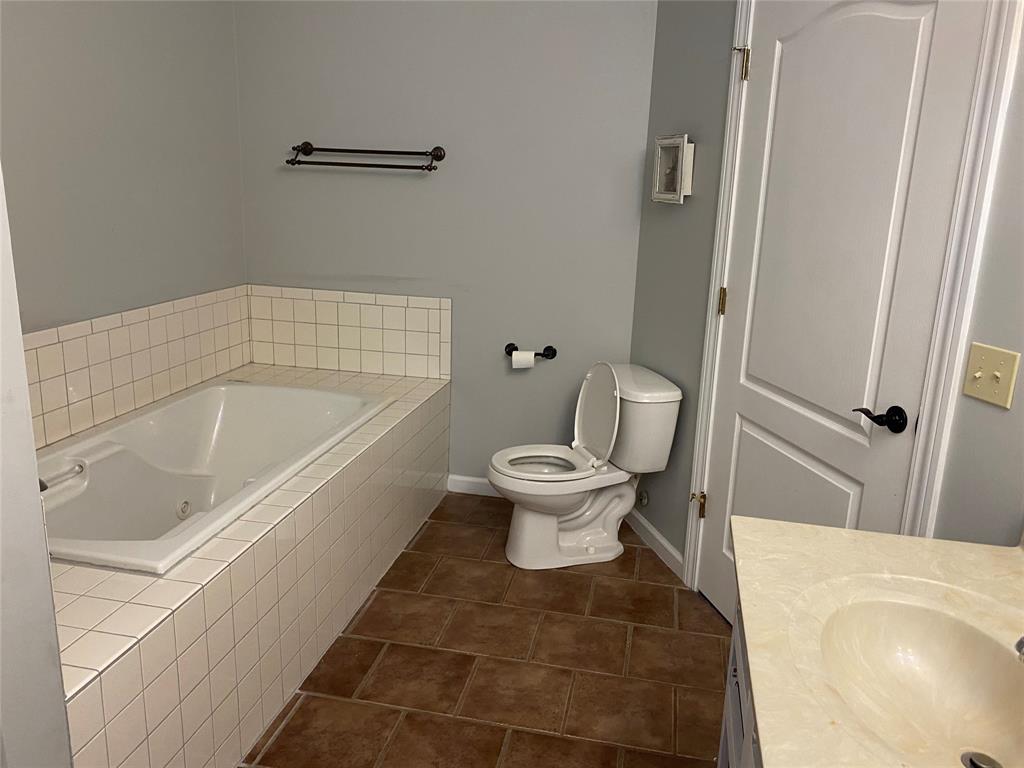 880 West Barouche Pendleton, IN 46064 - Photo 23 of 30 Gallery Image 23
