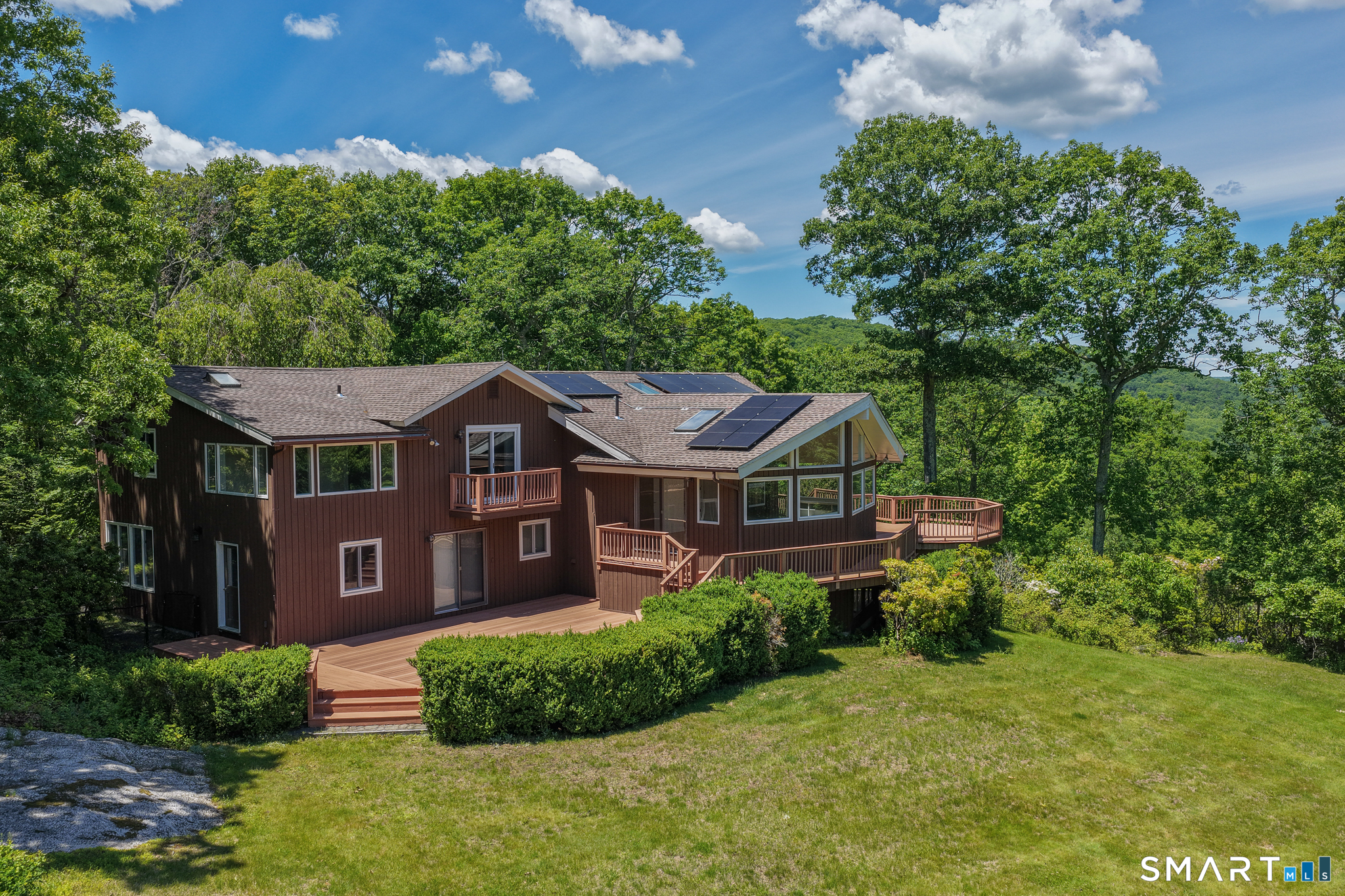162 Short Woods Road New Fairfield, CT 06812 - Photo 6 of 40