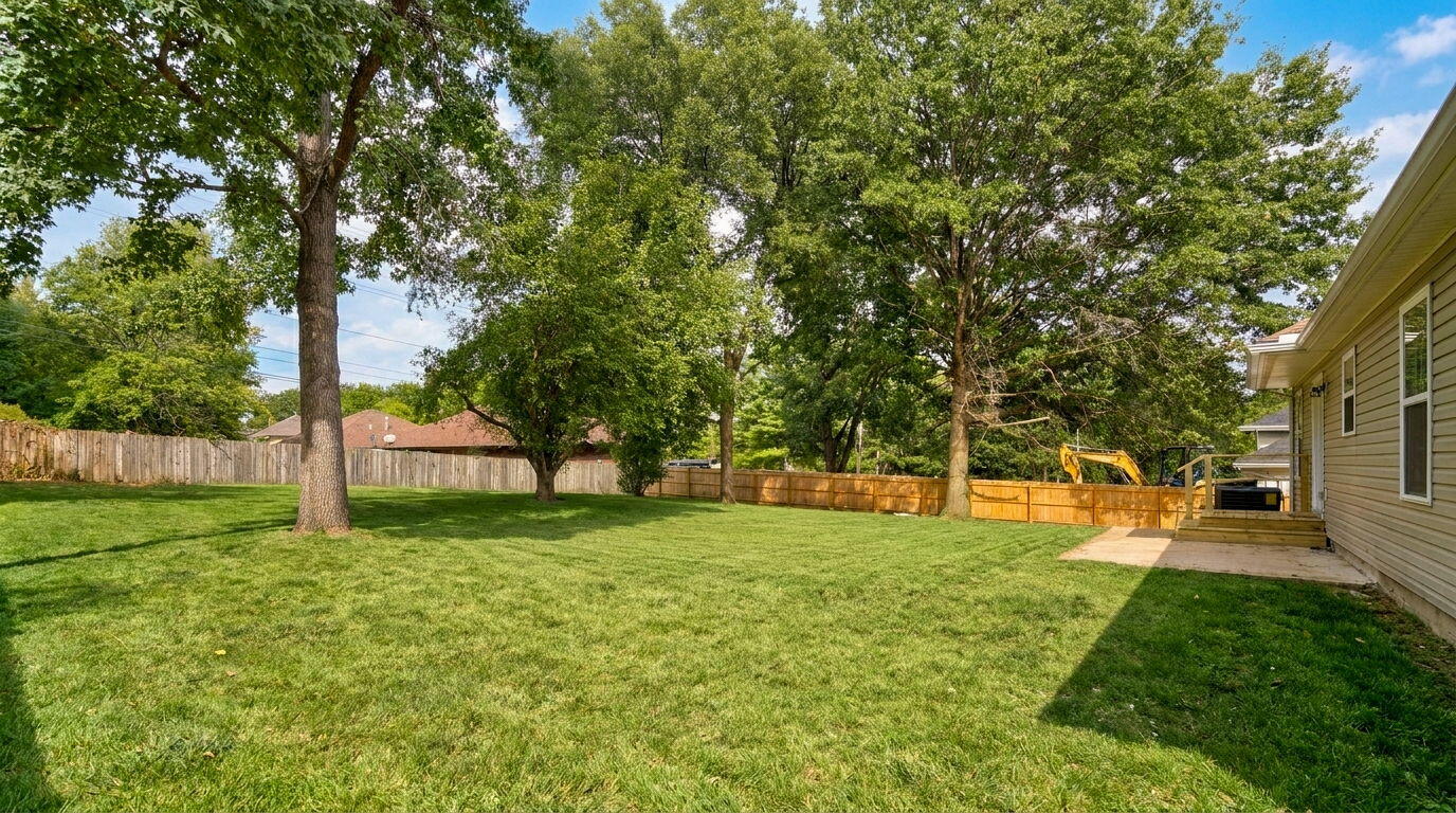 515 East Cardinal Street Springfield, MO 65810 - Photo 47 of 58 515 E Cardinal St-44 (2)