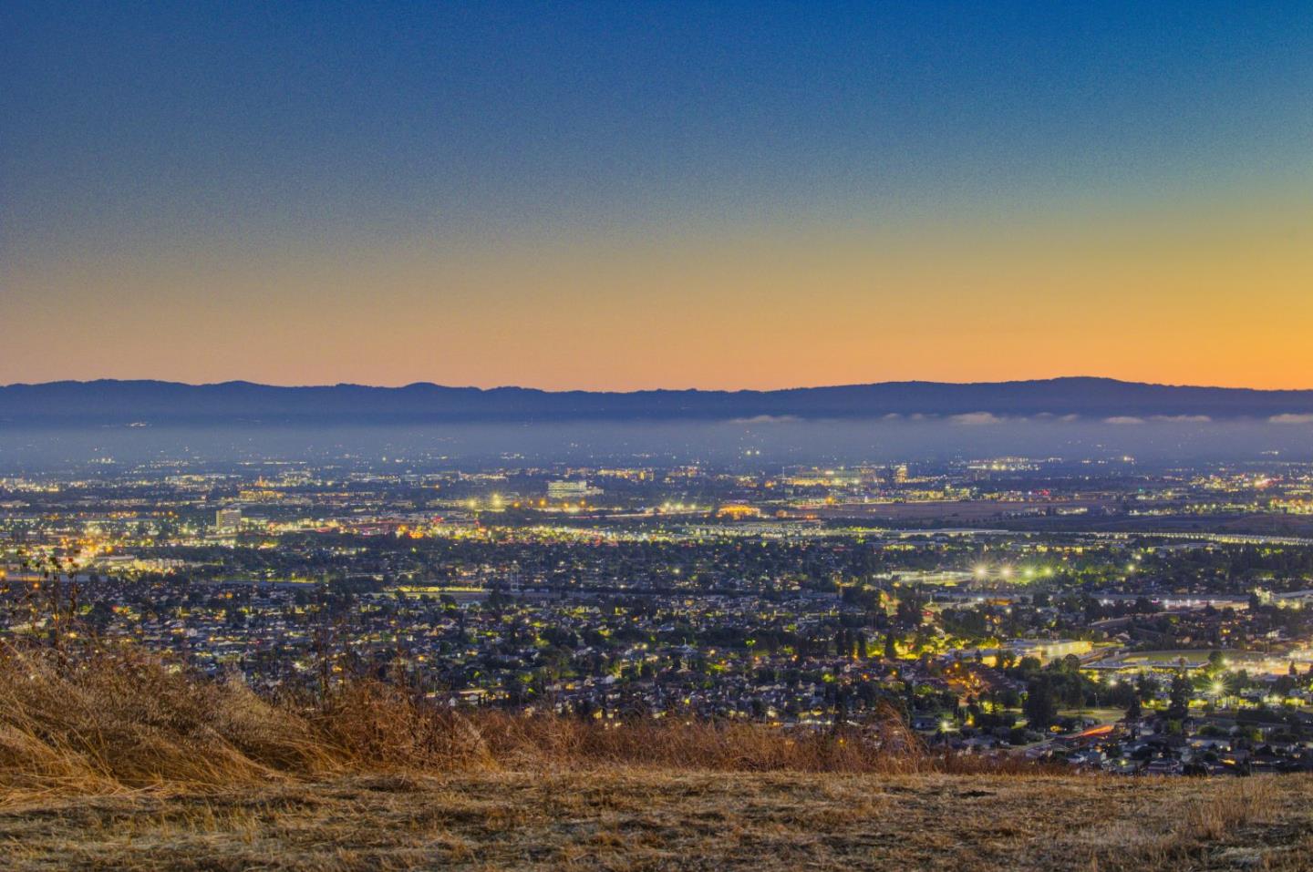 1339 Terra Vista Milpitas, CA 95035 - Photo 20 of 32 a view of city and mountain