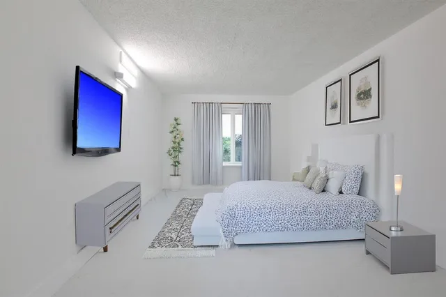 $168,000 | 2401 Northwest 41st Avenue, Unit 101, Lauderhill, FL 33313