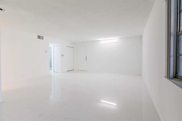 $168,000 | 2401 Northwest 41st Avenue, Unit 101, Lauderhill, FL 33313