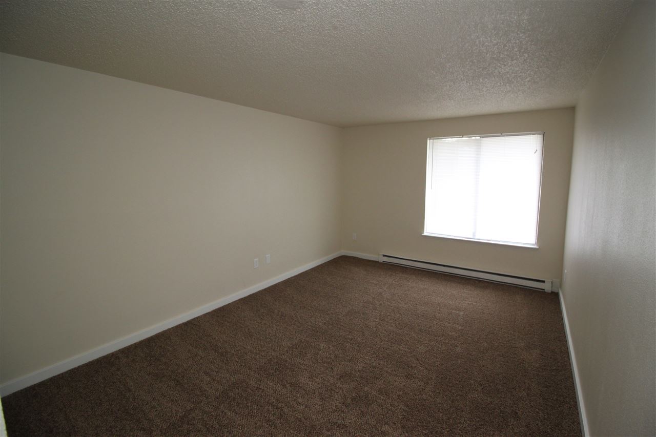 6119 North Addison Street Spokane, WA 99208 - Photo 4 of 19 Gallery Image 4