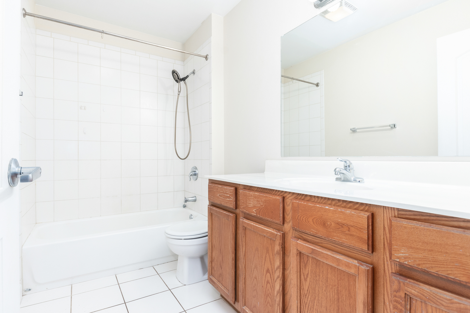 3447 Ridgeland Avenue, Unit 203 Berwyn, IL 60402 - Photo 16 of 17