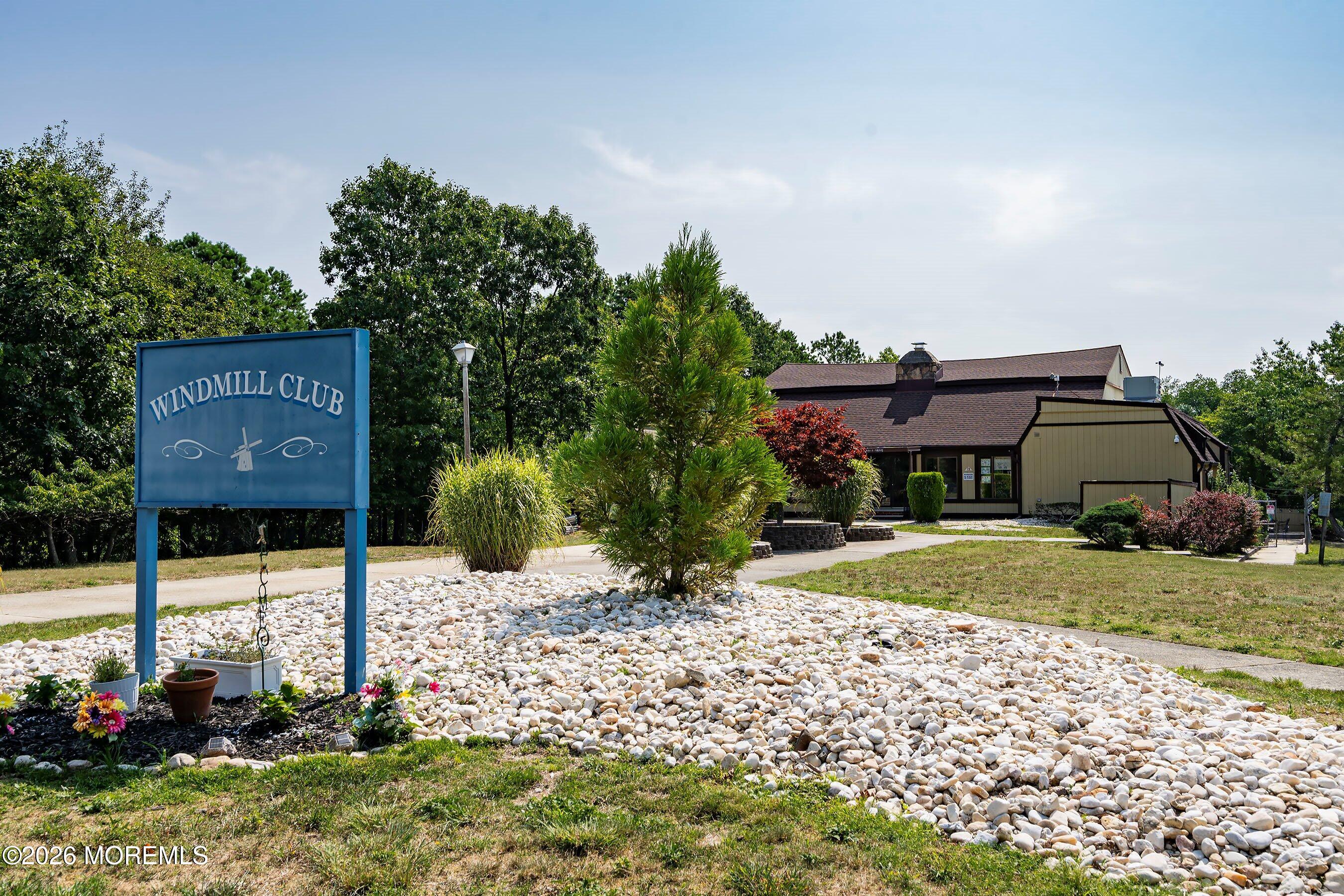 11 Owl Road Howell, NJ 07731 - Photo 30 of 48