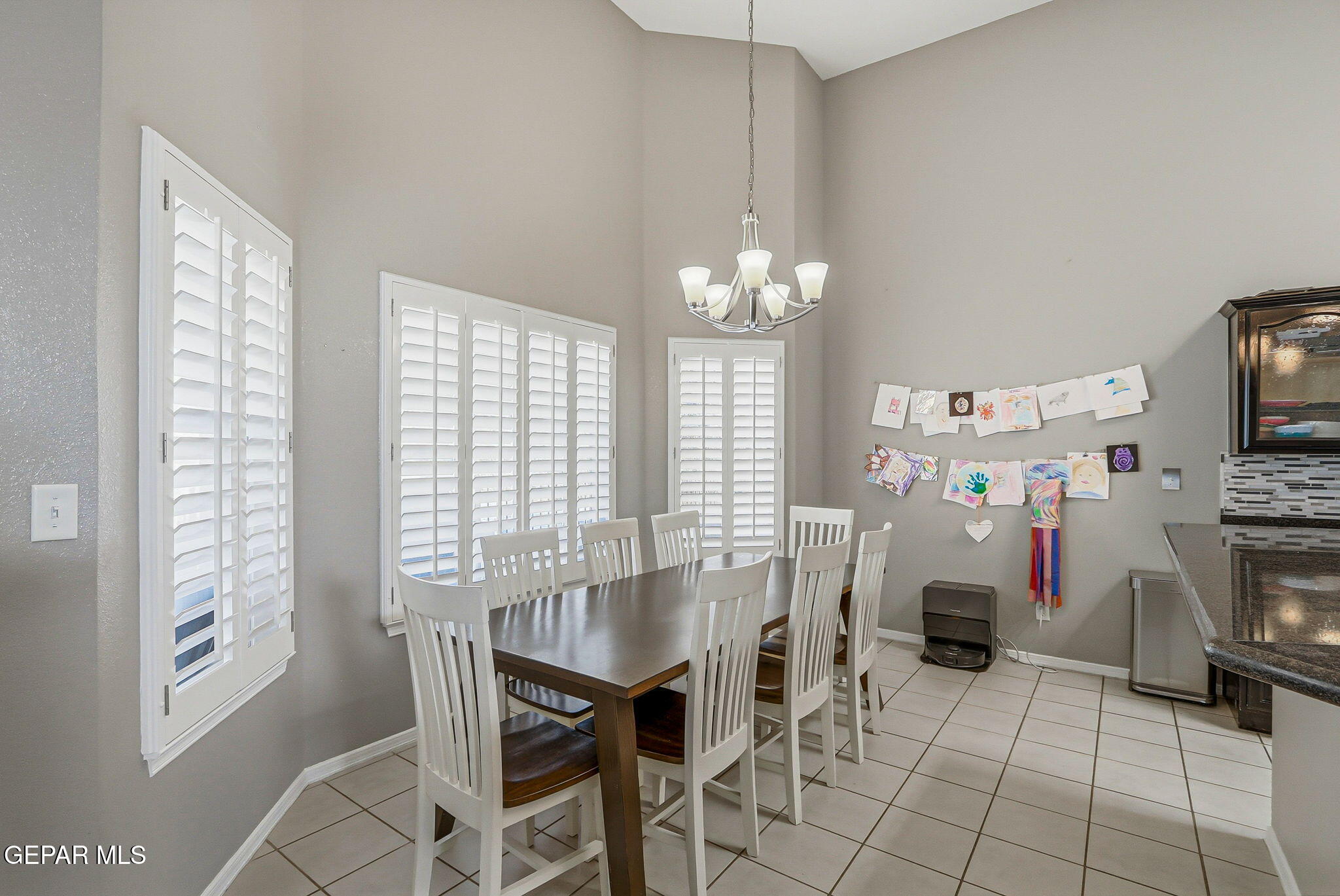 6745 Pearl Ridge Drive El Paso, TX 79912 - Photo 12 of 47 39-web-or-mls-IMG_3110_1