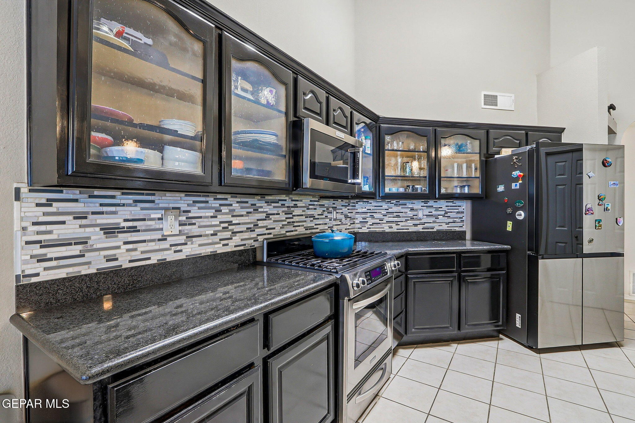 6745 Pearl Ridge Drive El Paso, TX 79912 - Photo 20 of 47 41-web-or-mls-IMG_3124_1