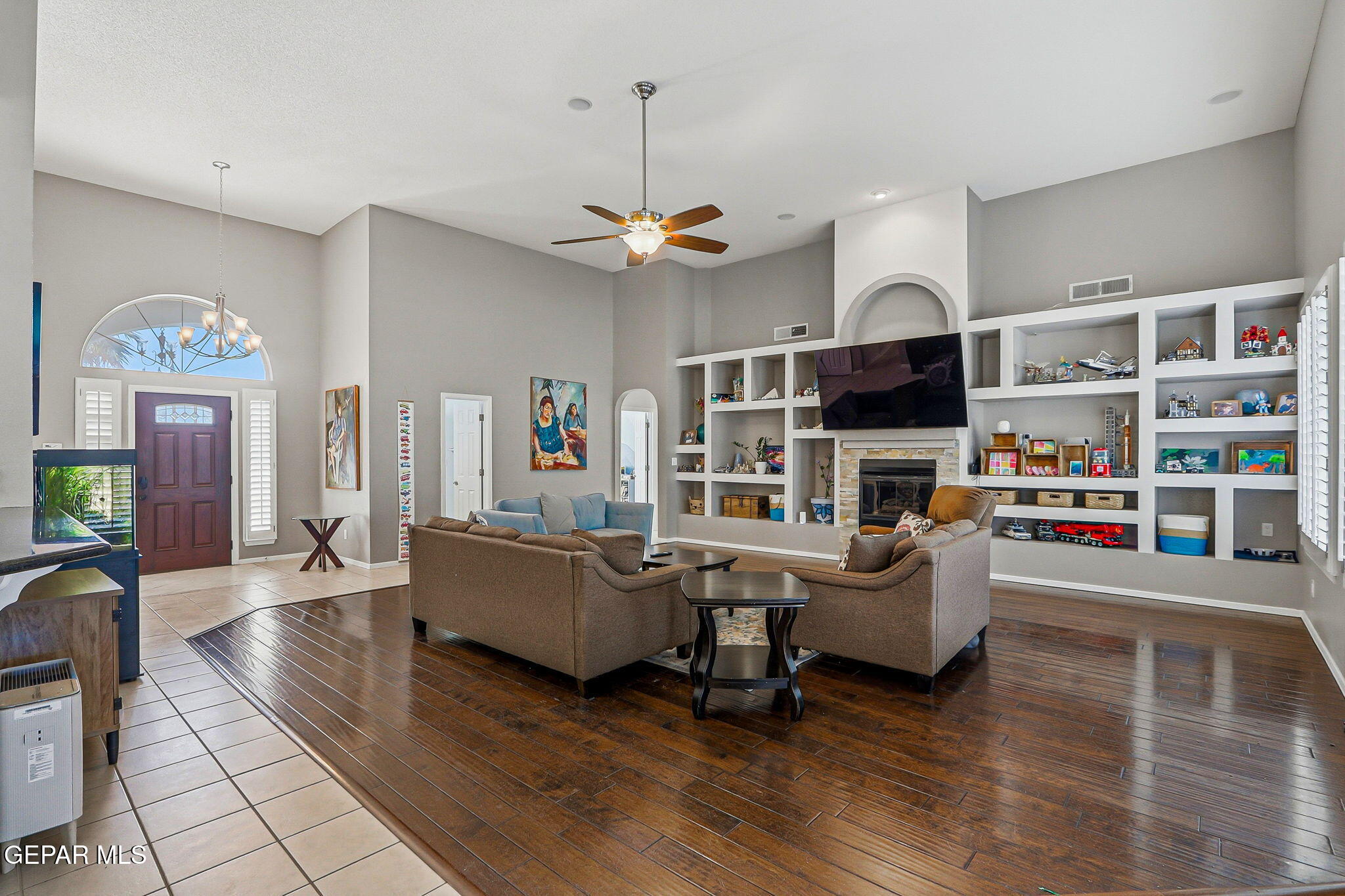 6745 Pearl Ridge Drive El Paso, TX 79912 - Photo 8 of 47 37-web-or-mls-IMG_3096_1