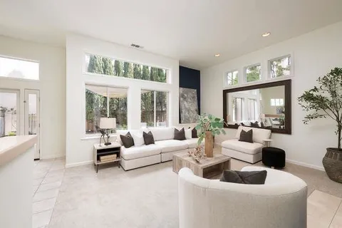 $2,788,872 | 816 Corriente Point Drive, Redwood Shores, CA 94065