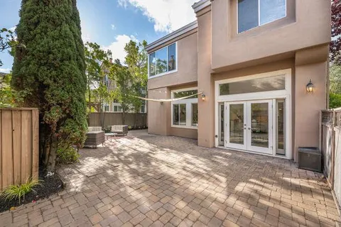 $2,788,872 | 816 Corriente Point Drive, Redwood Shores, CA 94065